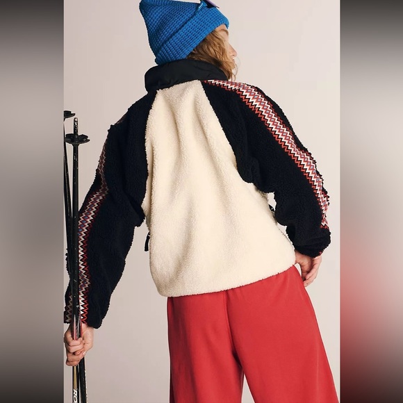 Free People Hit The Slopes Printed Fleece Jacket NWOT Medium - Picture 3 of 5